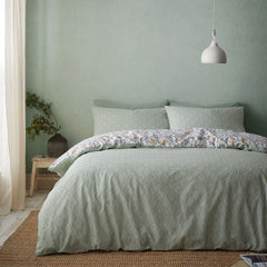 Pineapple Elephant Safiya Mandala Reversible Duvet Set