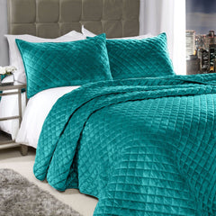 Regent Emerald Green Quilted Soft Touch Velvet Bedspread Set