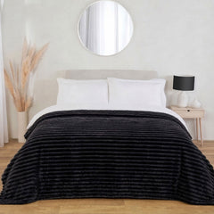 Dalton Black Extra Large Ribbed Fleece Throw (200cm x 240cm)