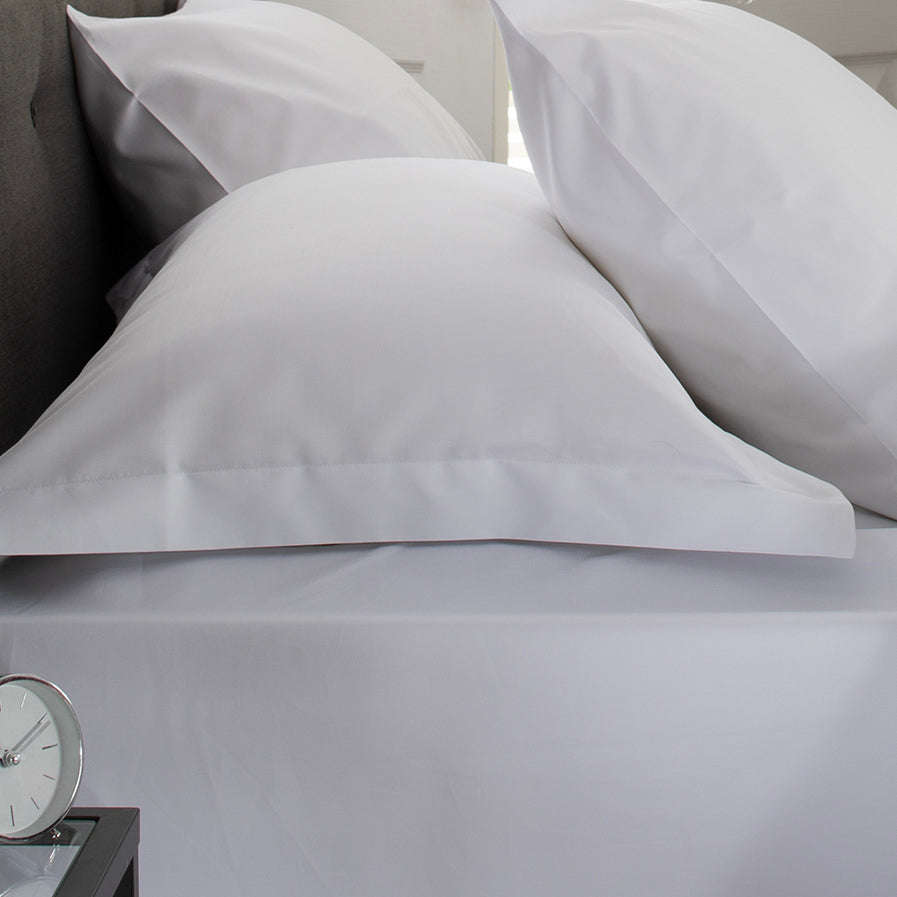The Lyndon Company Peninsula White Cotton Sateen 1000TC Oxford Pillowcase (Single)