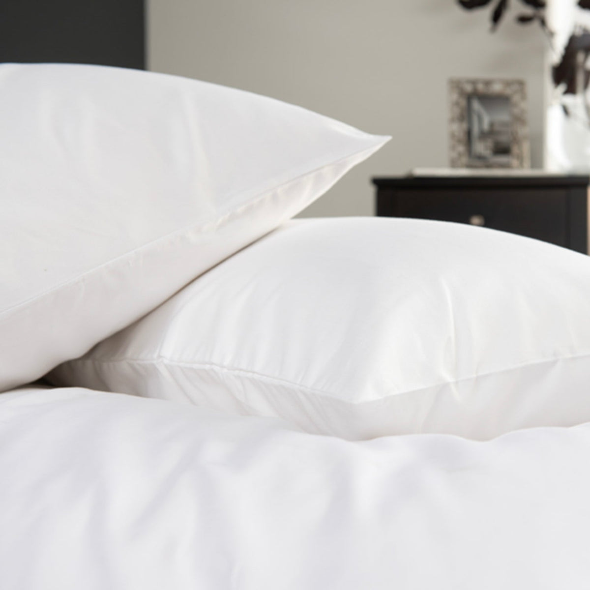 The Lyndon Company Savoy 100% Cotton Sateen White 400TC Housewife Pillowcase (Single)