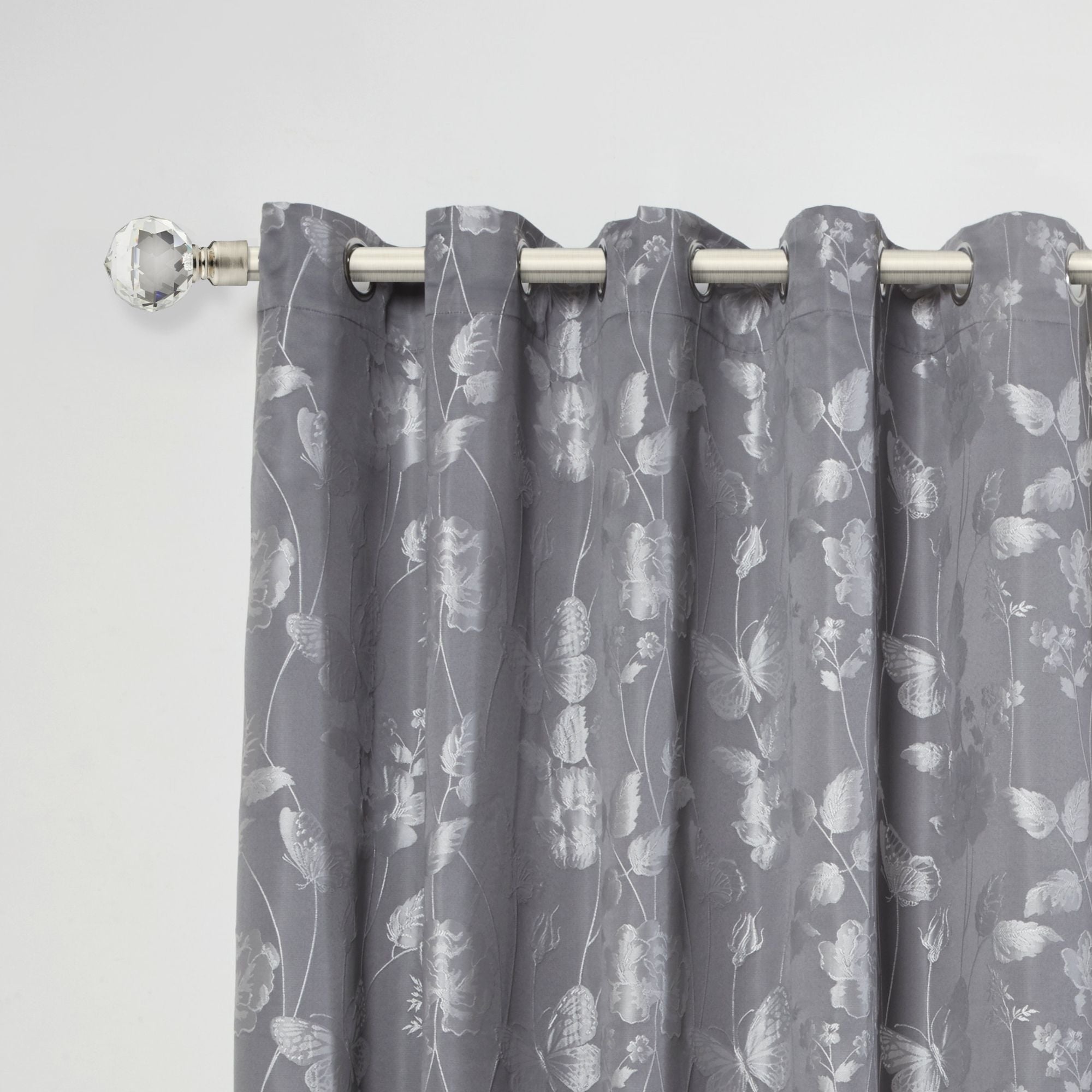 Brushed Silver Crystal Extendable Curtain Pole