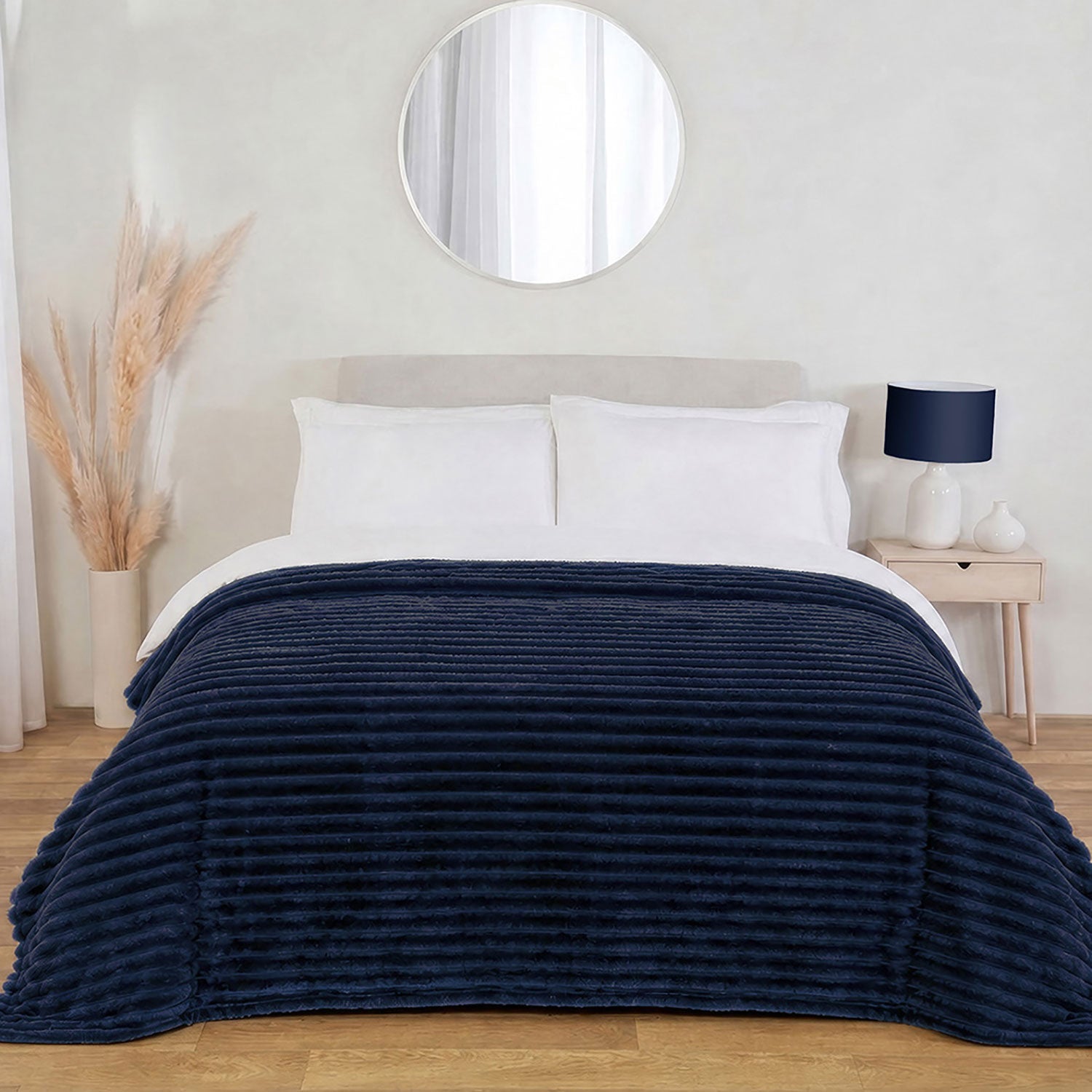 Dalton Navy Extra Large Ribbed Fleece Throw (200cm x 240cm)