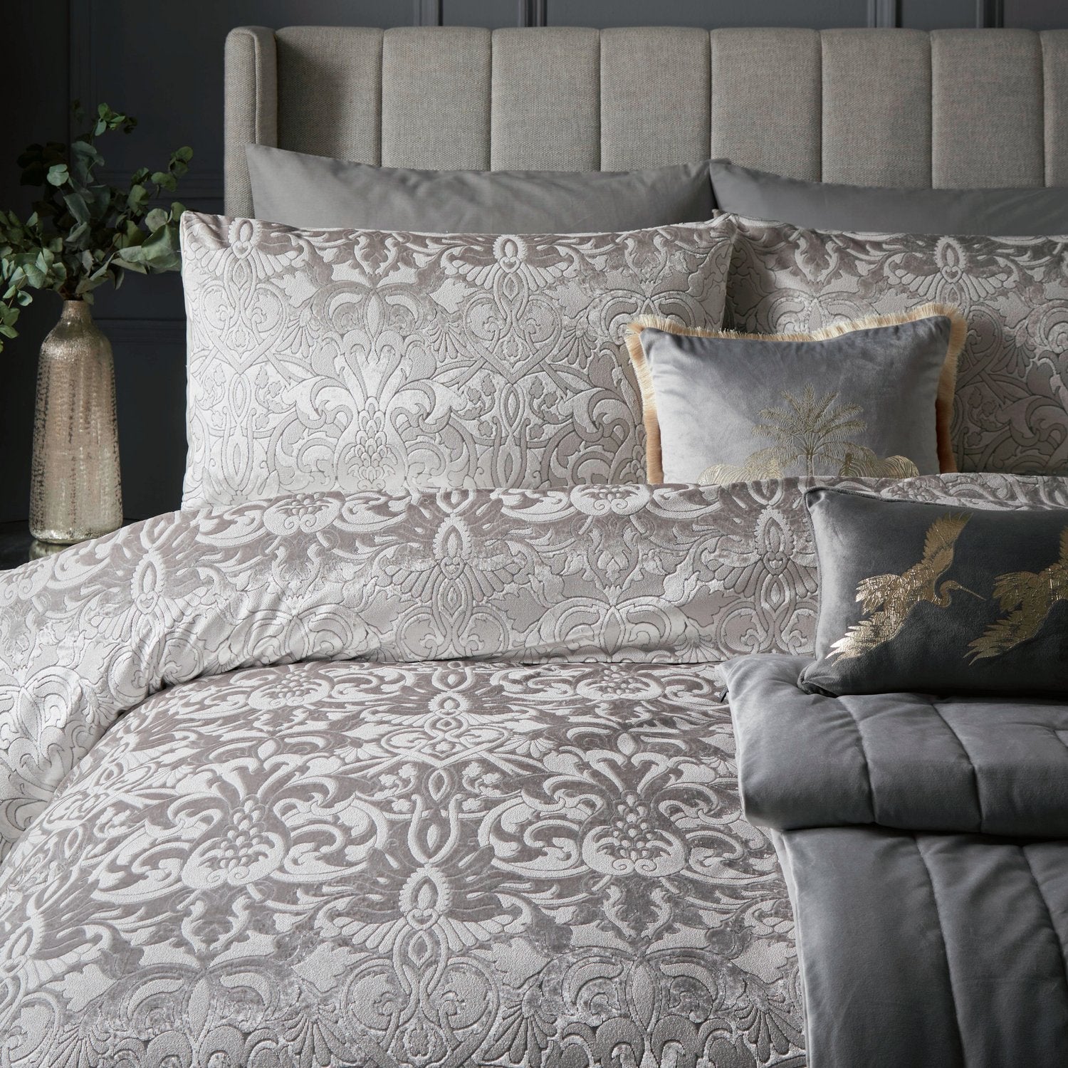 Laurence Llewelyn-Bowen Firenza Silver Velvet Duvet Set