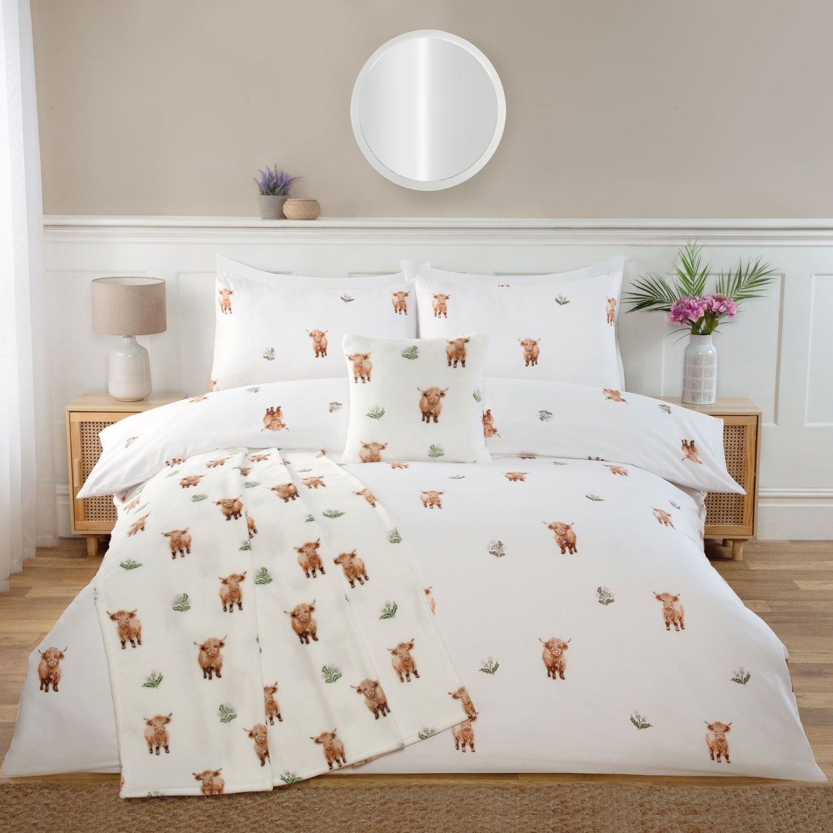 Hattie Highland Cow Bedding, Cushion & Throw Bundle In A Bag