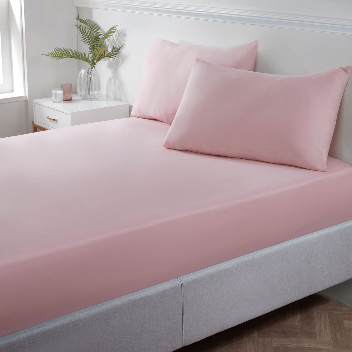 Blush Super Soft Easycare Standard (25cm) Fitted Sheet