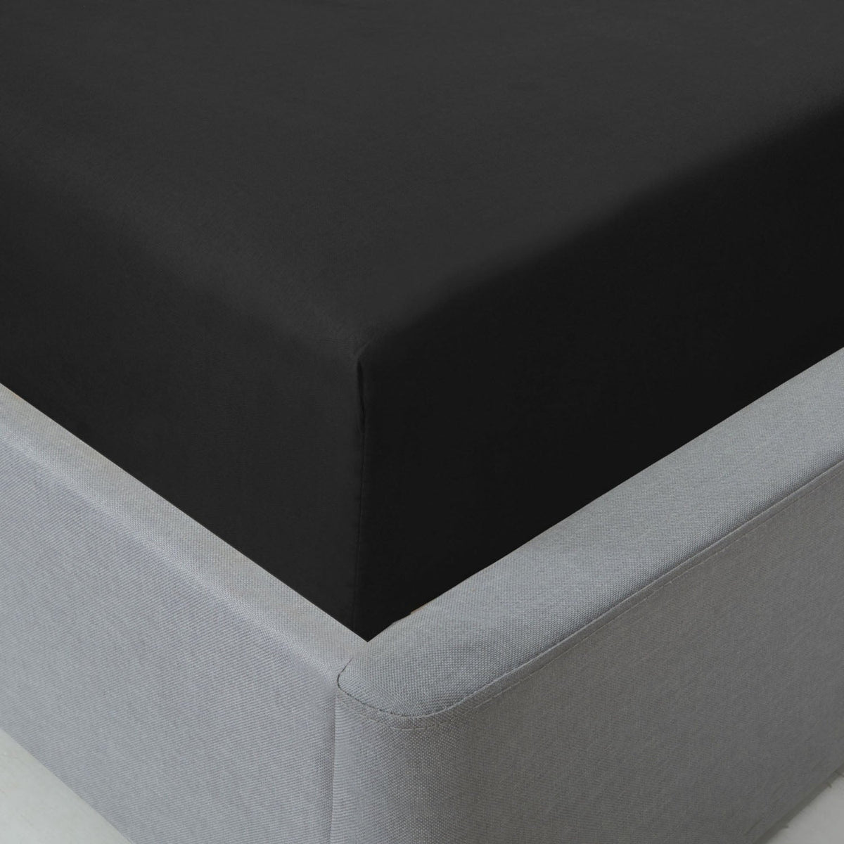 Lyla Black Fitted Sheet