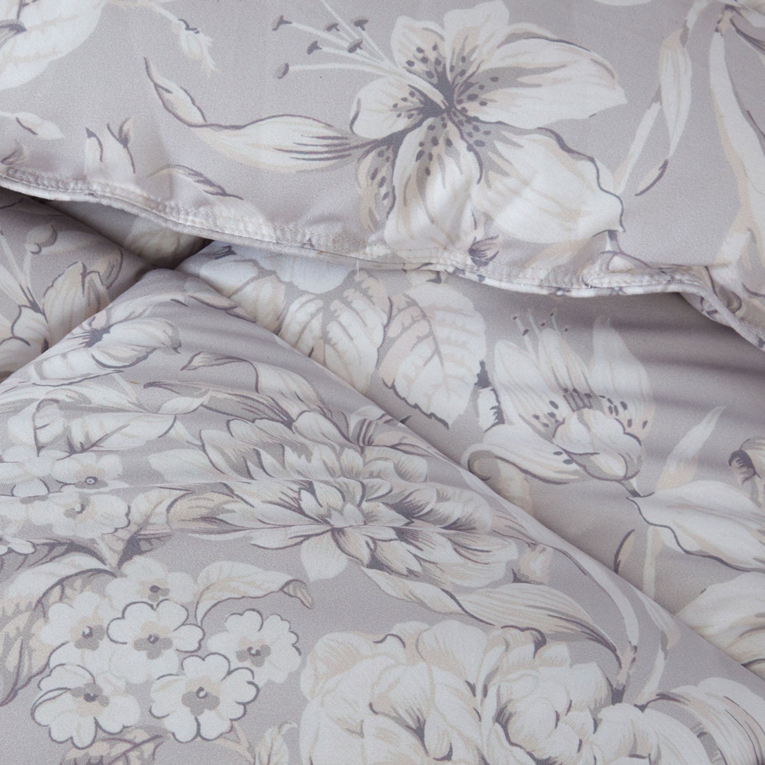Laura Ashley Heledd Blooms 10.5 Tog Coverless Duvet Set