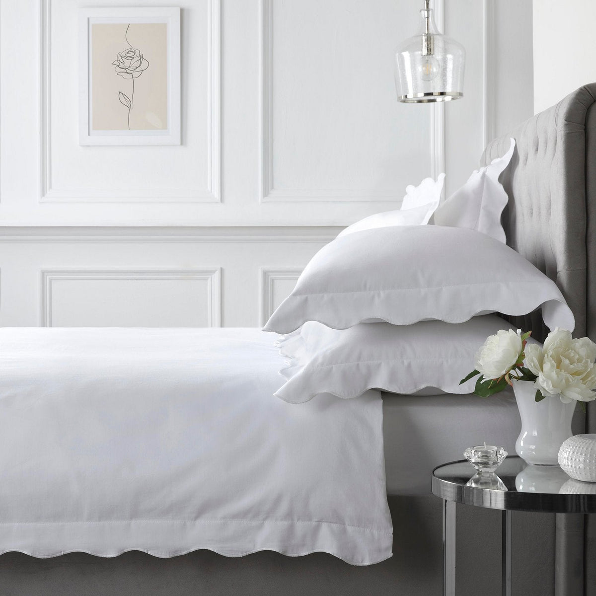 Scallop Edge White 100% Cotton Duvet Set