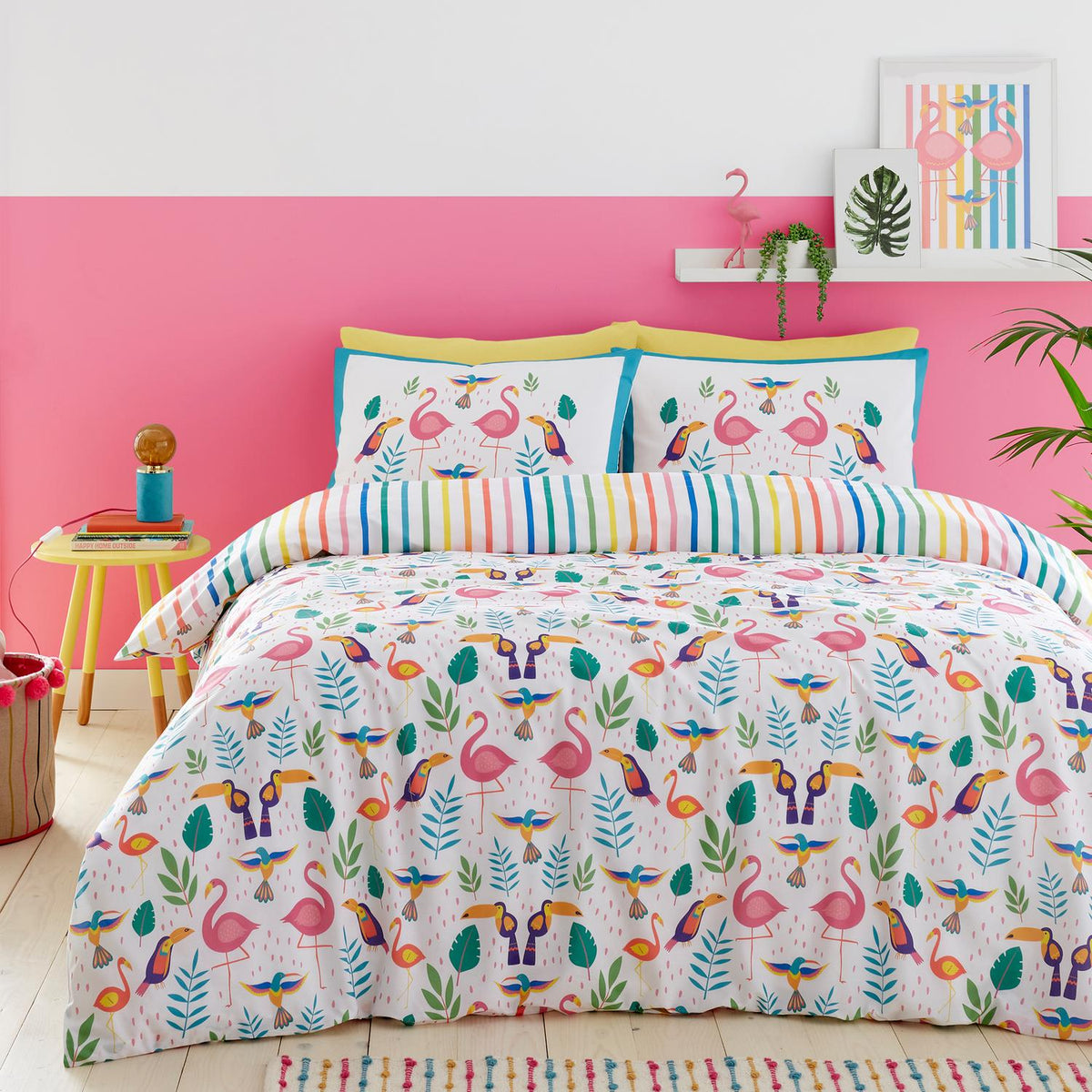 Tropical Flamingo Pink Reversible Duvet Set