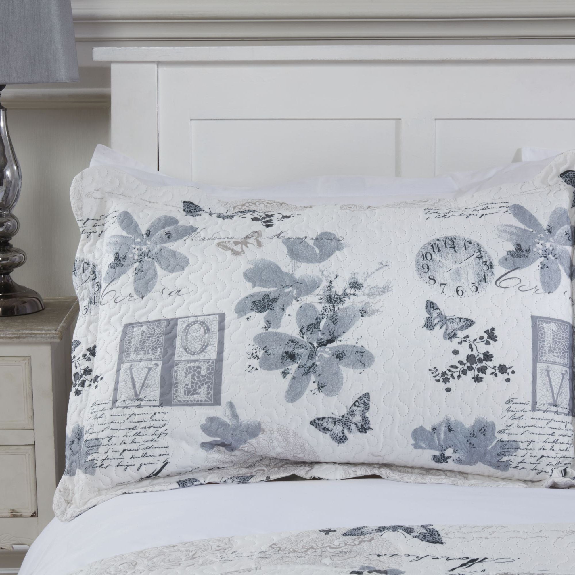 Wordsworth Quilted Patchwork Bedspread Set