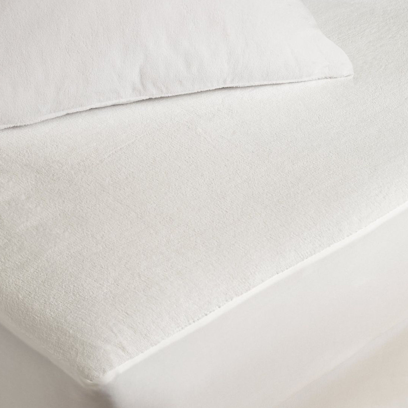 Waterproof Mattress Protector